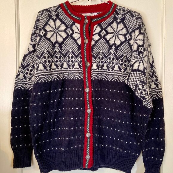REI Sweaters - REI WOOL Cardigan vintage nordic